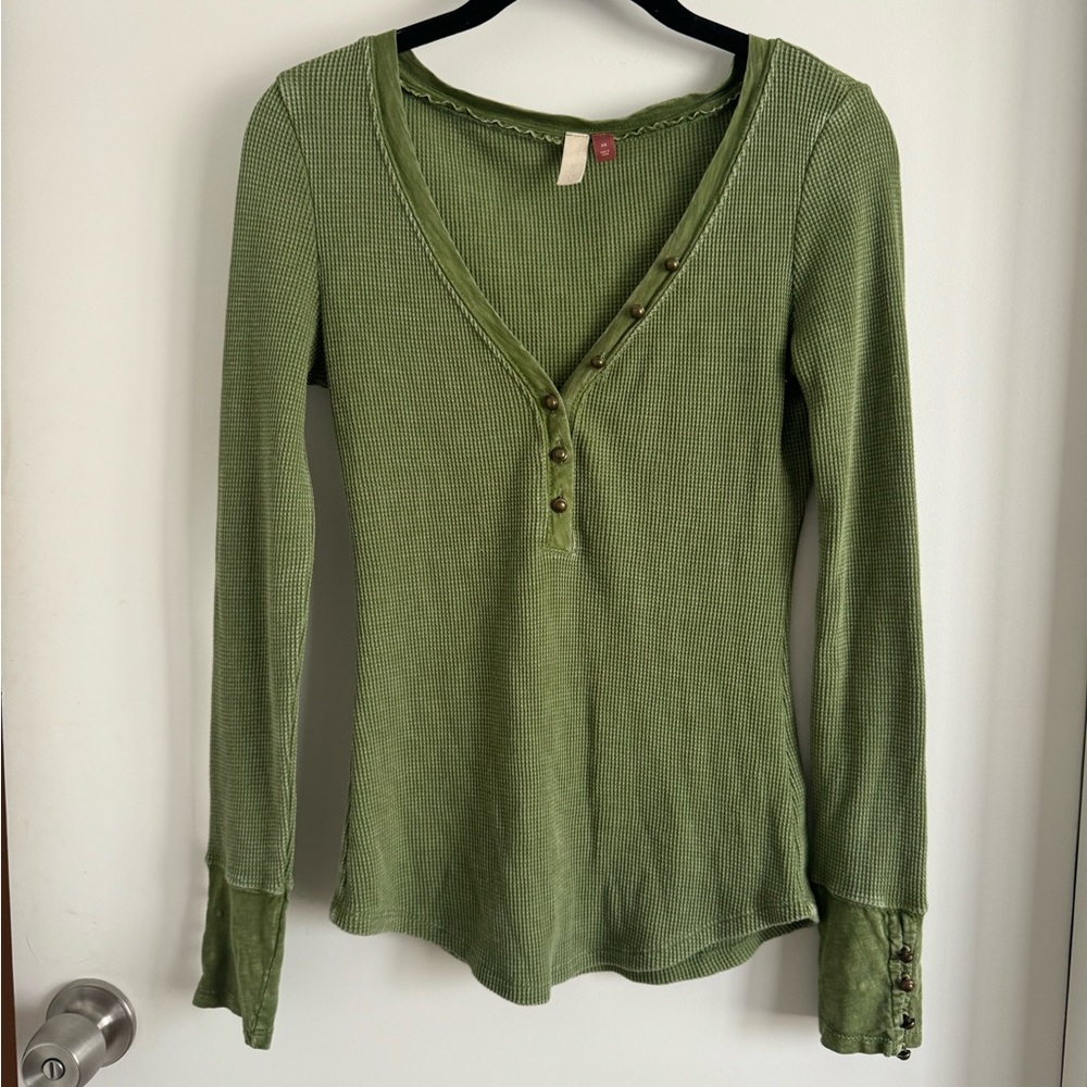 Anthropologie Olive Buttoned Long Sleeve Top